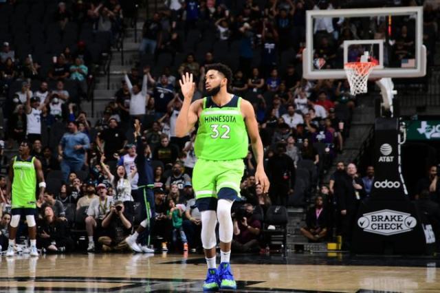 九游游戏-【人物】疯狂生涯之夜！唐斯单场60分背后的玄机